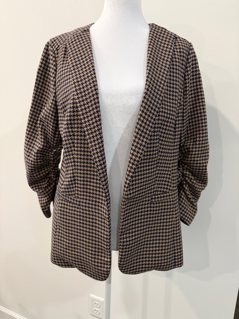 Skies Are Blue M Open-Front Houndstooth Blazer Jacket - Brown & Navy
